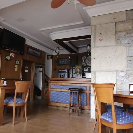 埃斯阿雷亚斯一号酒店 * 比韦罗